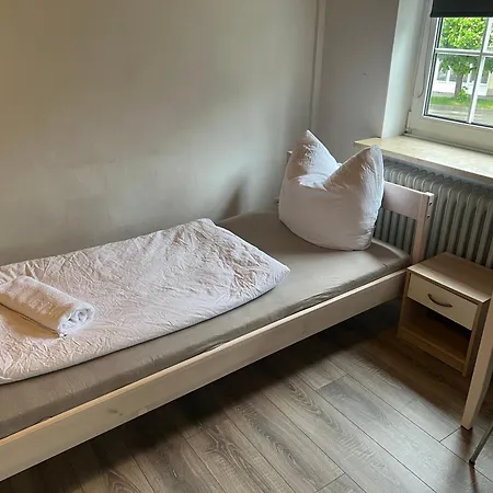 Alloggio in famiglia Monteurzimmer Basic Zentrale Mit Gemeinschaftsbaedern