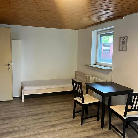 Alloggio in famiglia Monteurzimmer Basic Zentrale Mit Gemeinschaftsbaedern
