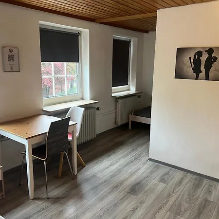 Alloggio in famiglia Monteurzimmer Basic Zentrale Mit Gemeinschaftsbaedern